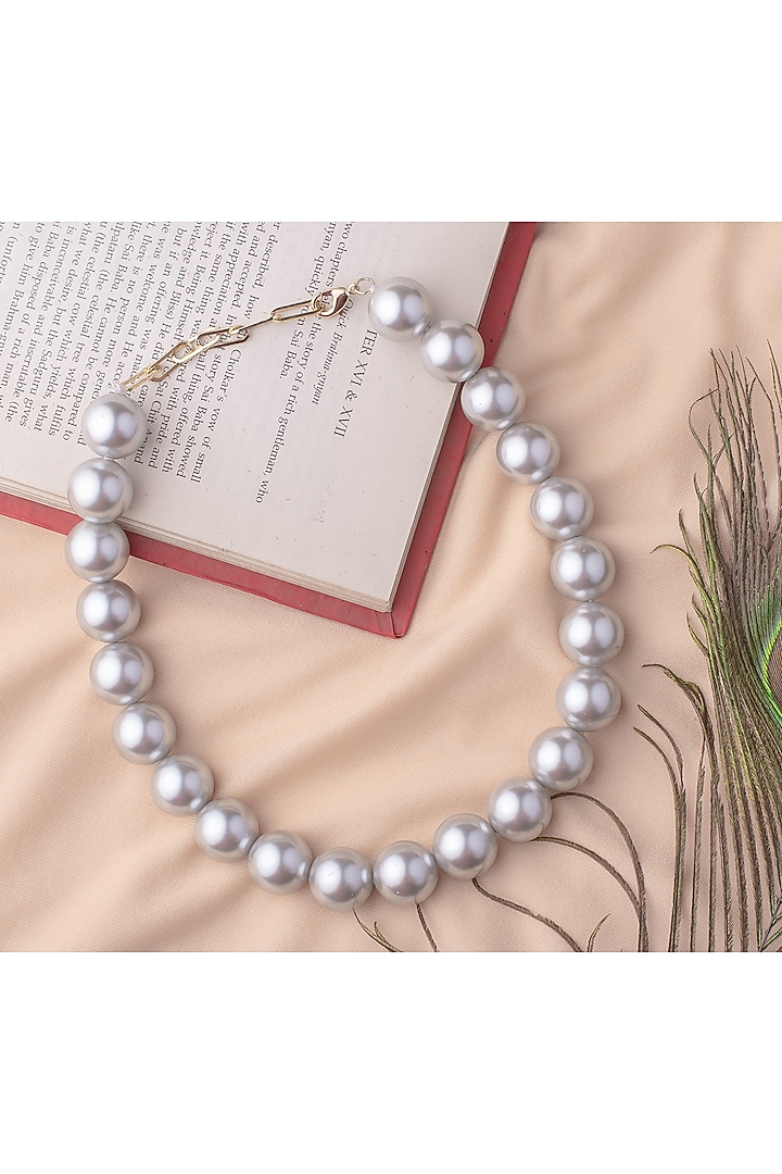 Grey Pearl Necklace by Vivinia By Vidhi Mehra at Pernia's Pop Up Shop