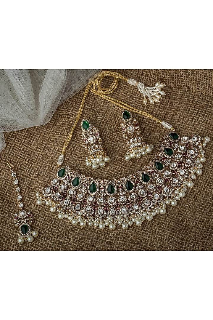 Gold Finish Kundan Polki & Emerald Green Stone Choker Necklace Set by Vivinia By Vidhi Mehra at Pernia's Pop Up Shop