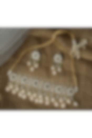 Gold Finish Pearl & Green Kundan Polki Choker Necklace Set by Vivinia By Vidhi Mehra at Pernia's Pop Up Shop