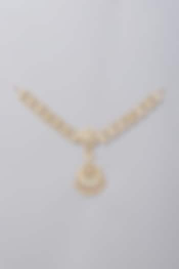 Gold Finish Kundan Polki Mathapatti by Vivinia By Vidhi Mehra at Pernia's Pop Up Shop