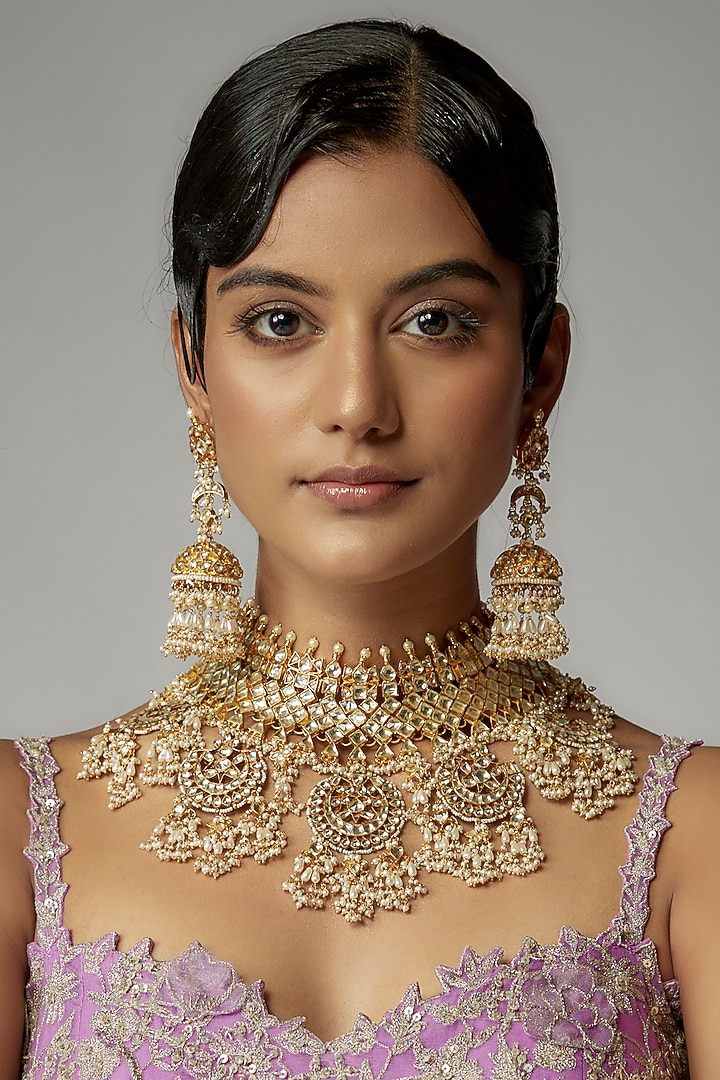 Gold Finish Kundan Polki & Pearl Choker Necklace Set by Vivinia By Vidhi Mehra at Pernia's Pop Up Shop