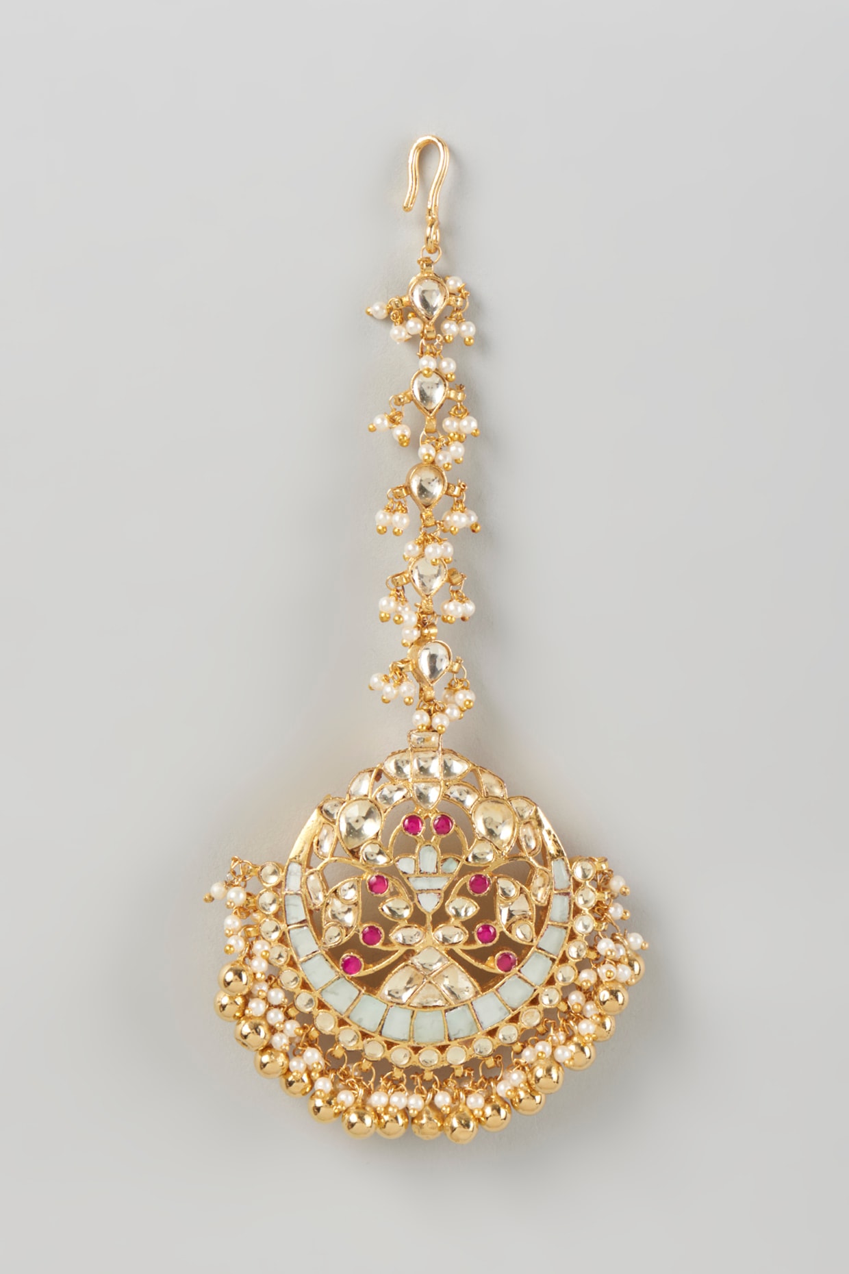 kundan tikka design