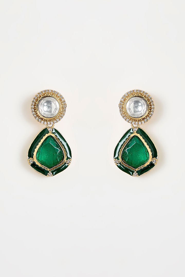 Gold Finish Kundan Polki & Green Teardrop Pendant Necklace Set by Vivinia By Vidhi Mehra at Pernia's Pop Up Shop