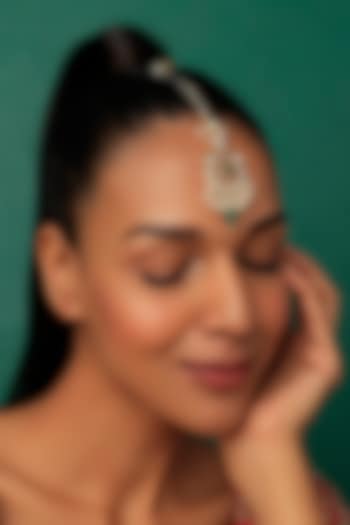 Gold Finish Kundan Polki & Ruby Maangtikka by Vivinia By Vidhi Mehra at Pernia's Pop Up Shop