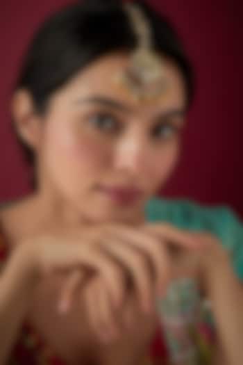 Gold Finish Pink Kundan Polki Maangtikka by Vivinia By Vidhi Mehra at Pernia's Pop Up Shop