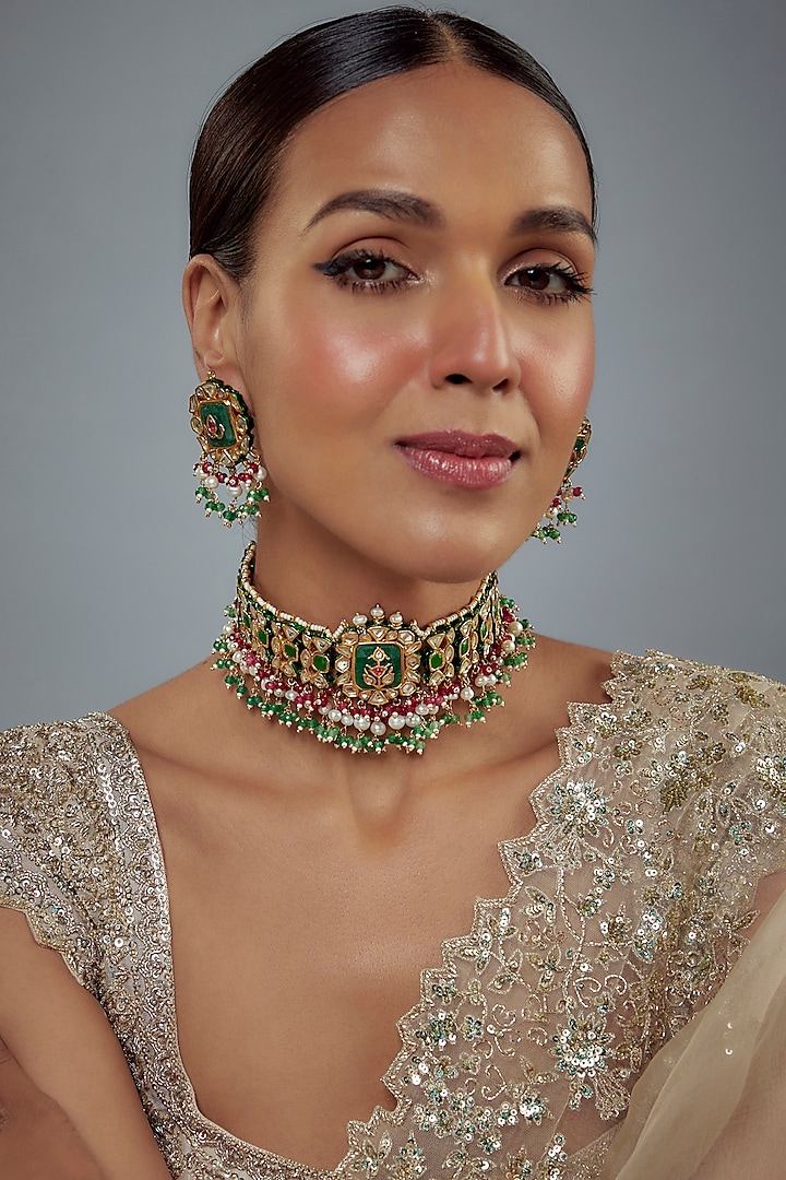 Gold Finish Kundan Polki Choker Necklace Set by Vivinia By Vidhi Mehra at Pernia's Pop Up Shop