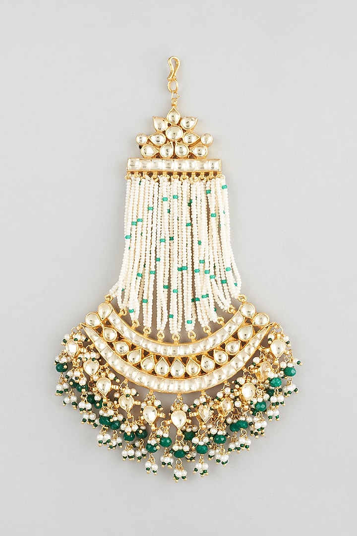 Gold Finish Green Drop & Kundan Polki Pasa by Vivinia By Vidhi Mehra at Pernia's Pop Up Shop