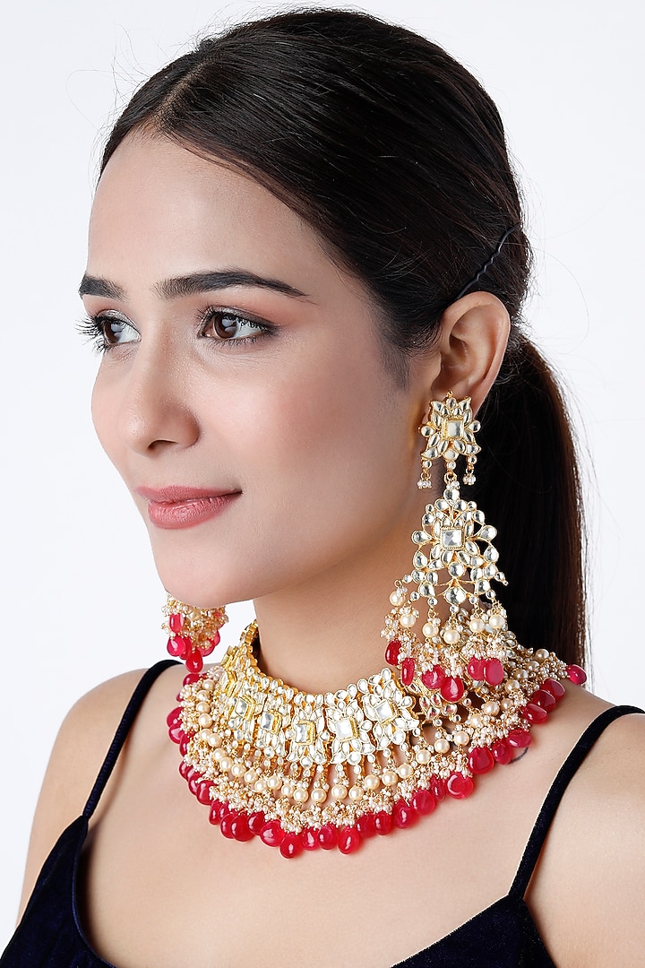 Gold Finish Kundan Polki & Red Onyx Drop Necklace Set by Vivinia By Vidhi Mehra at Pernia's Pop Up Shop