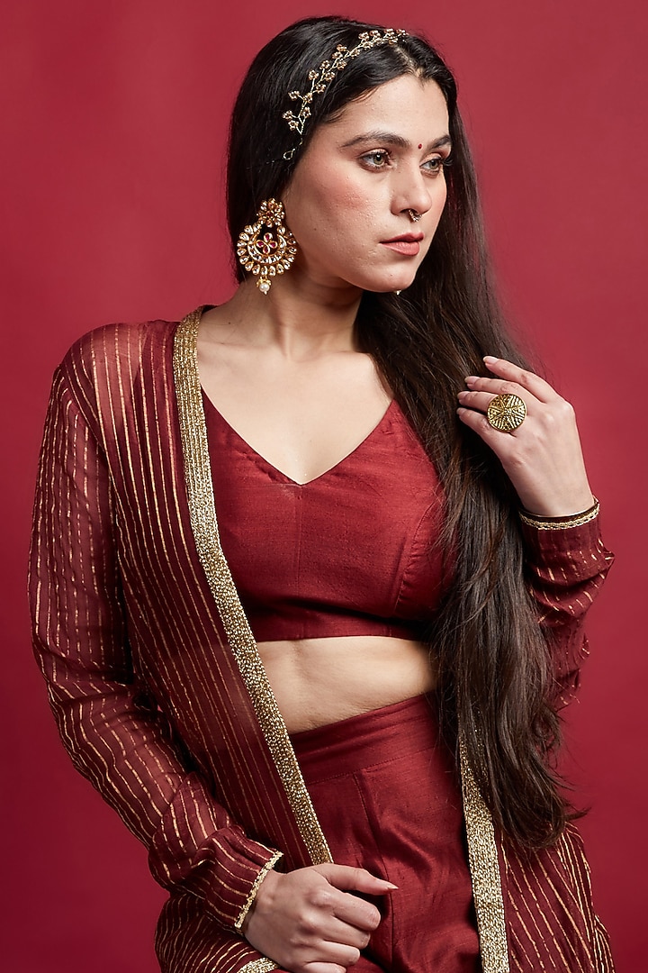 Maroon Chanderi Handloom Jacket Set by Vinusto at Pernia's Pop Up Shop