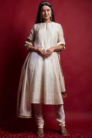 Ivory Chanderi Handloom Anarkali Set by Vinusto