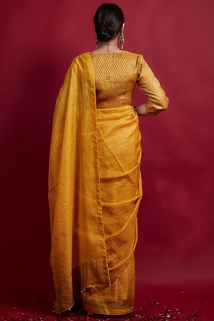 Turmeric Yellow Chanderi Handloom Party Wear Saree Set by Vinusto at Pernia's Pop Up Shop