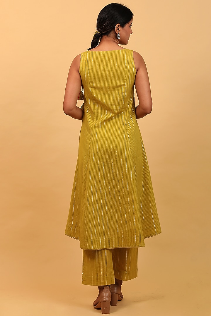 Lime Yellow Pure Cotton Kurta Set by Vinusto at Pernia's Pop Up Shop