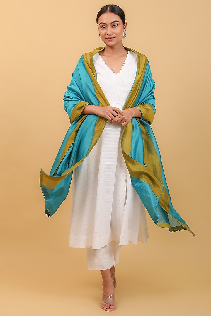 White Pure Cotton Anarkali Set by Vinusto at Pernia's Pop Up Shop