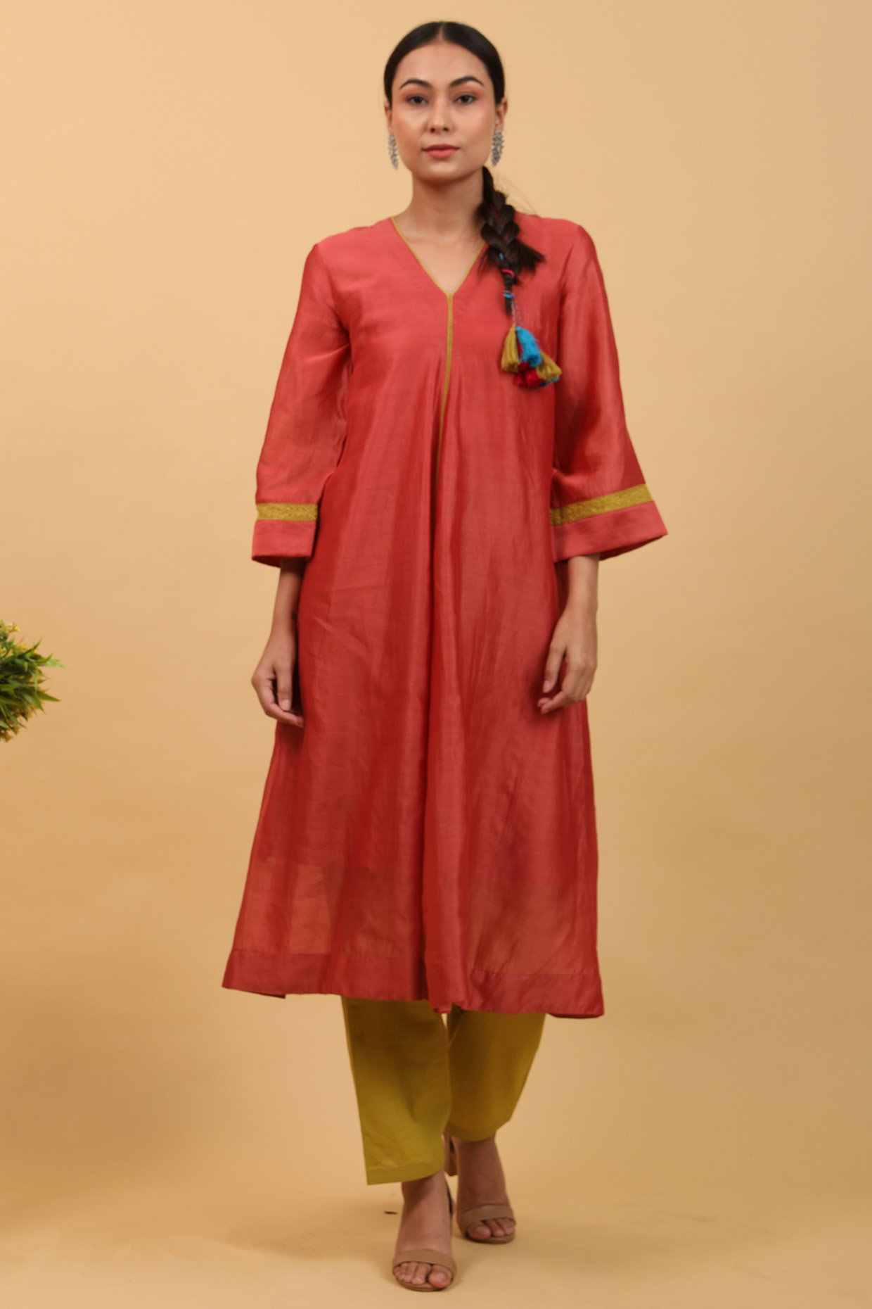 Red Handwoven Chanderi Flared Kurta Set by Vinusto at Pernia's Pop Up Shop