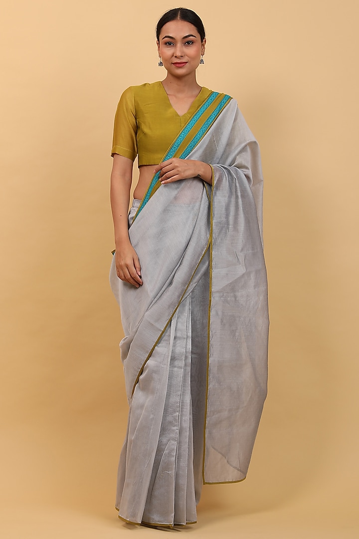 Grey Handwoven Chanderi Pre-Stitched Saree Set by Vinusto