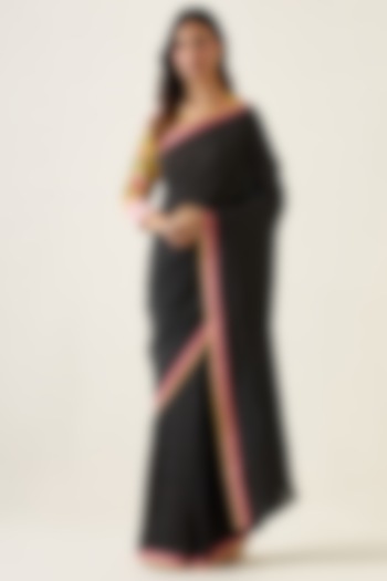 Black Handwoven Linen Silk Handcrafted Saree Set by Vinusto