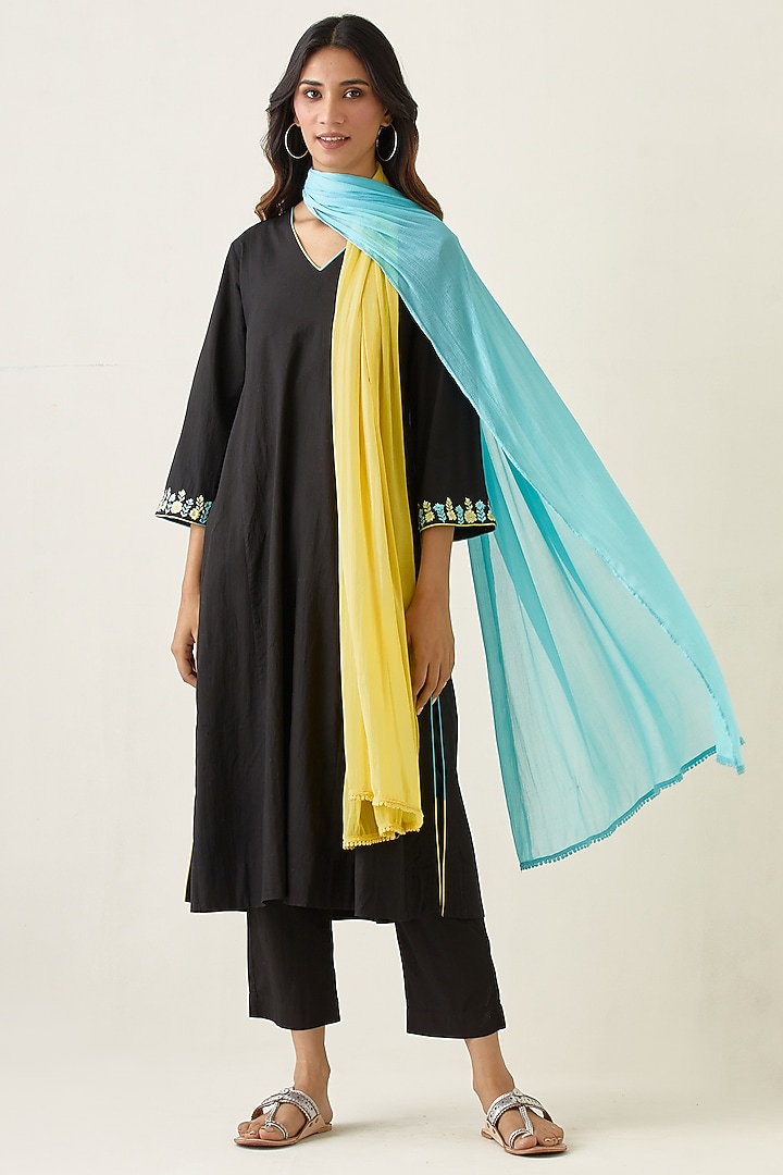 Black Cotton Cambric Embroidered Kalidar Kurta Set by Vinusto at Pernia's Pop Up Shop