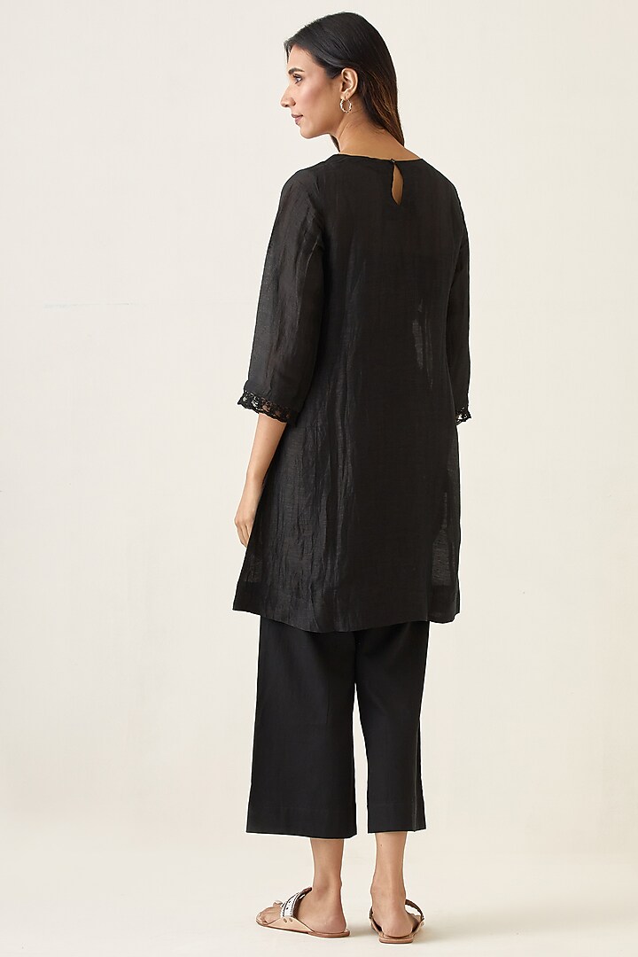 Black Handwoven Pure Linen Silk Handcrafted A-Line Kurta Set by Vinusto at Pernia's Pop Up Shop