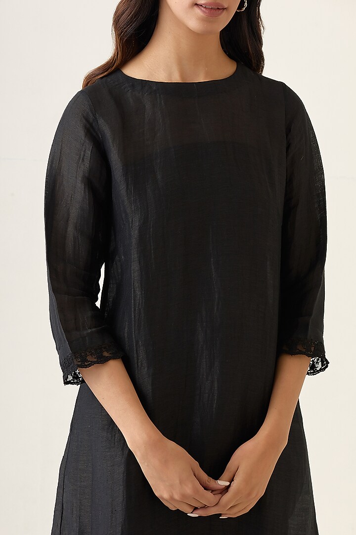 Black Handwoven Pure Linen Silk Handcrafted A-Line Kurta Set by Vinusto at Pernia's Pop Up Shop