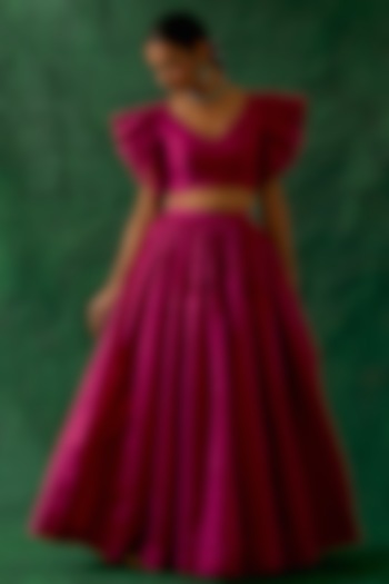 Hot Pink Chanderi Handloom Skirt Set by Vinusto at Pernia's Pop Up Shop