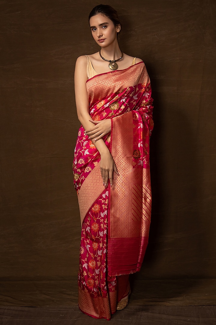 Magenta Pure Silk Floral Jaal Handwoven Banarasi Saree by VISHWA