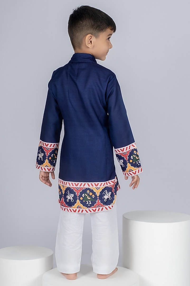Blue Cotton Kurta Set For Boys by Vivedkids at Pernia's Pop Up Shop
