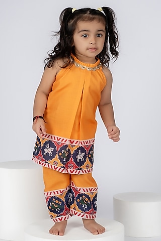 Yellow Cotton Kurta Set For Girls by Vivedkids