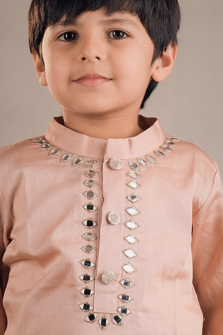 Peach Cotton Embroidered Kurta Set For Boys by Vivedkids at Pernia's Pop Up Shop