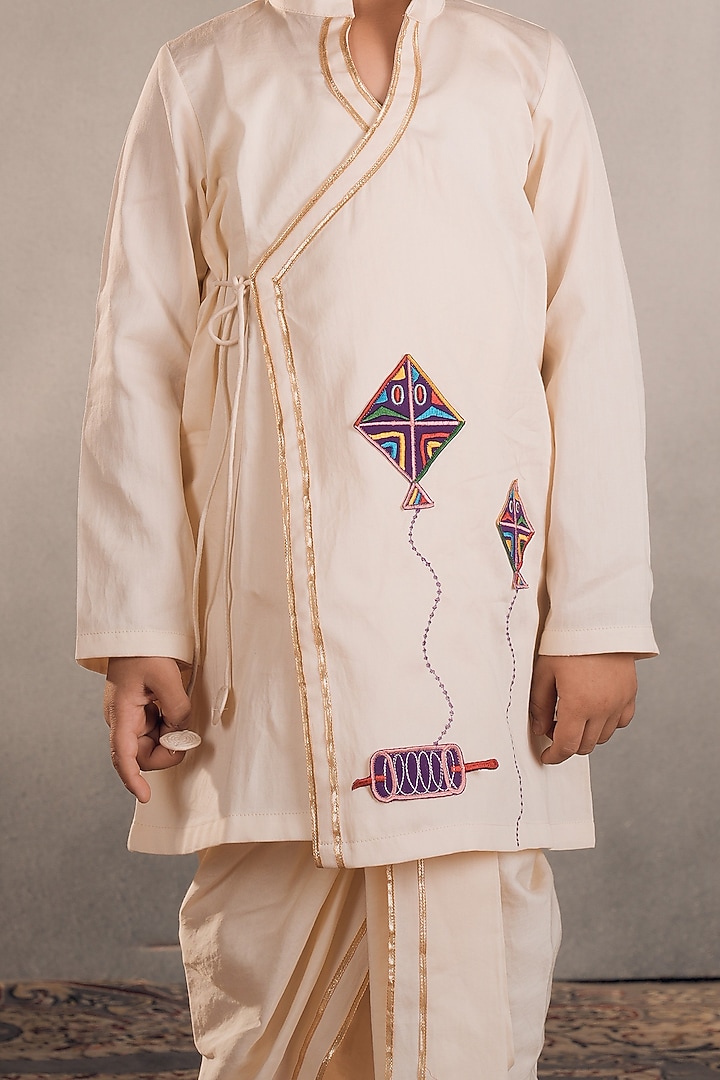 White Cotton Applique Motif Work Dhoti Set For Boys by Vivedkids at Pernia's Pop Up Shop