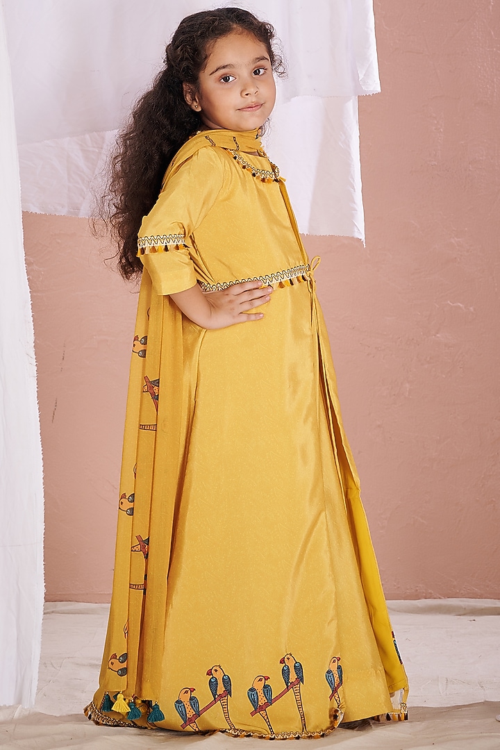 Yellow Crepe Printed Jacket Anarkali Set For Girls by Vivedkids at Pernia's Pop Up Shop