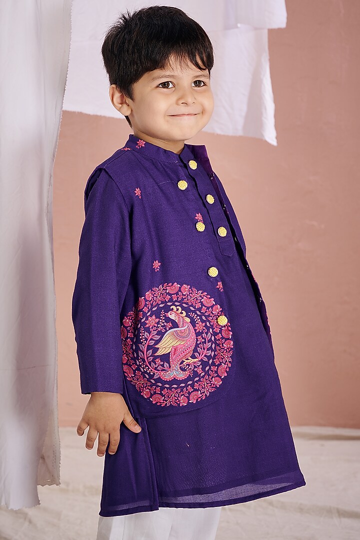 Purple Cotton Embroidered Bundi Jacket Set For Boys by Vivedkids at Pernia's Pop Up Shop