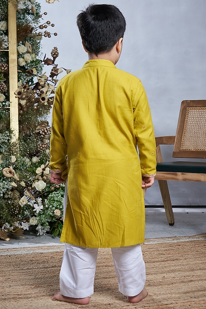 Lime Green Cotton Kurta Set For Boys by Vivedkids at Pernia's Pop Up Shop