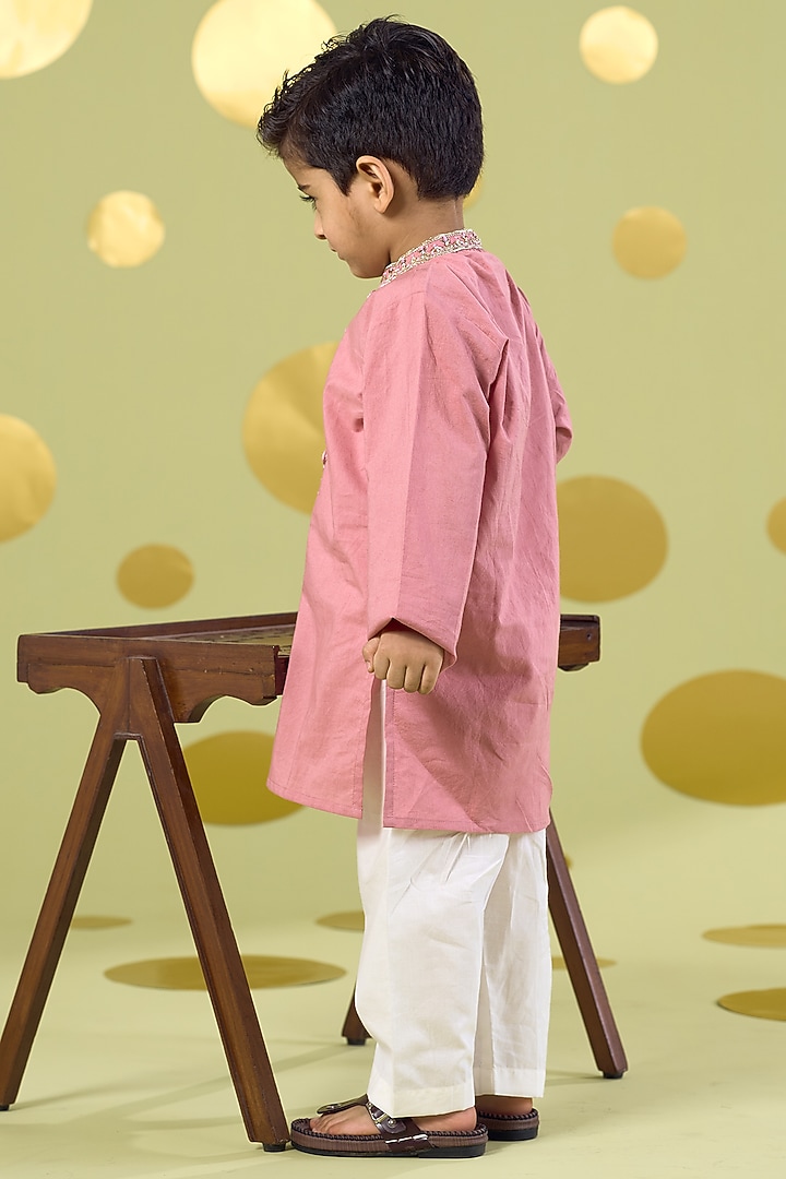 Pink Cotton Zardosi Embroidered Kurta Set For Boys by Vivedkids at Pernia's Pop Up Shop