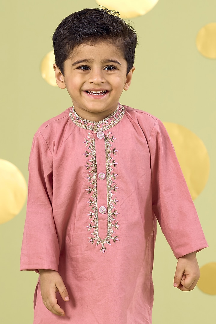 Pink Cotton Zardosi Embroidered Kurta Set For Boys by Vivedkids at Pernia's Pop Up Shop