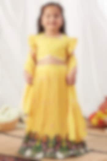 Yellow Pichwai Printed Lehenga Set For Girls by Vivedkids at Pernia's Pop Up Shop