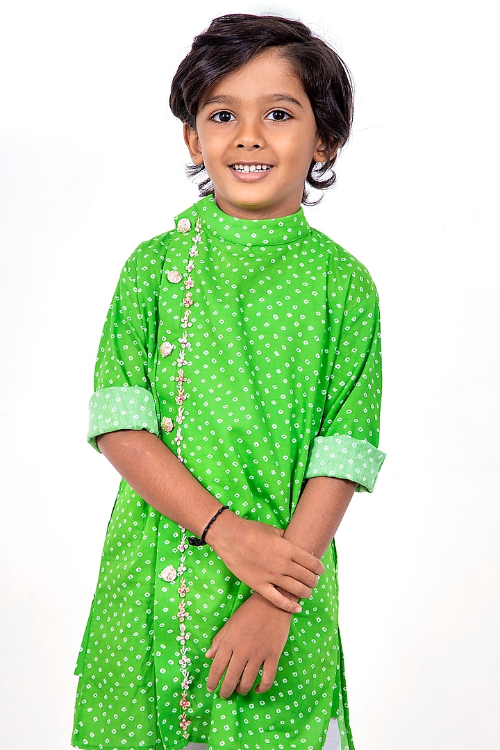 Green Bandhani Printed Kurta For Boys by Vivedkids