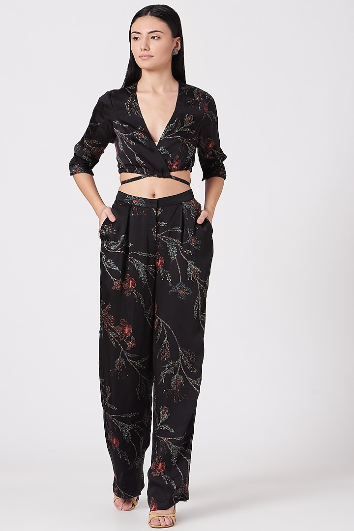 Black Floral Printed Pant Set by VIVEK PATEL