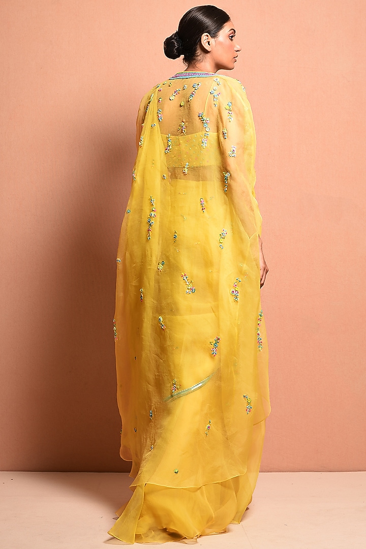 Yellow Silk Organza Sequins Embellished Reception Saree Gown Set by Vivek Patel at Pernia's Pop Up Shop