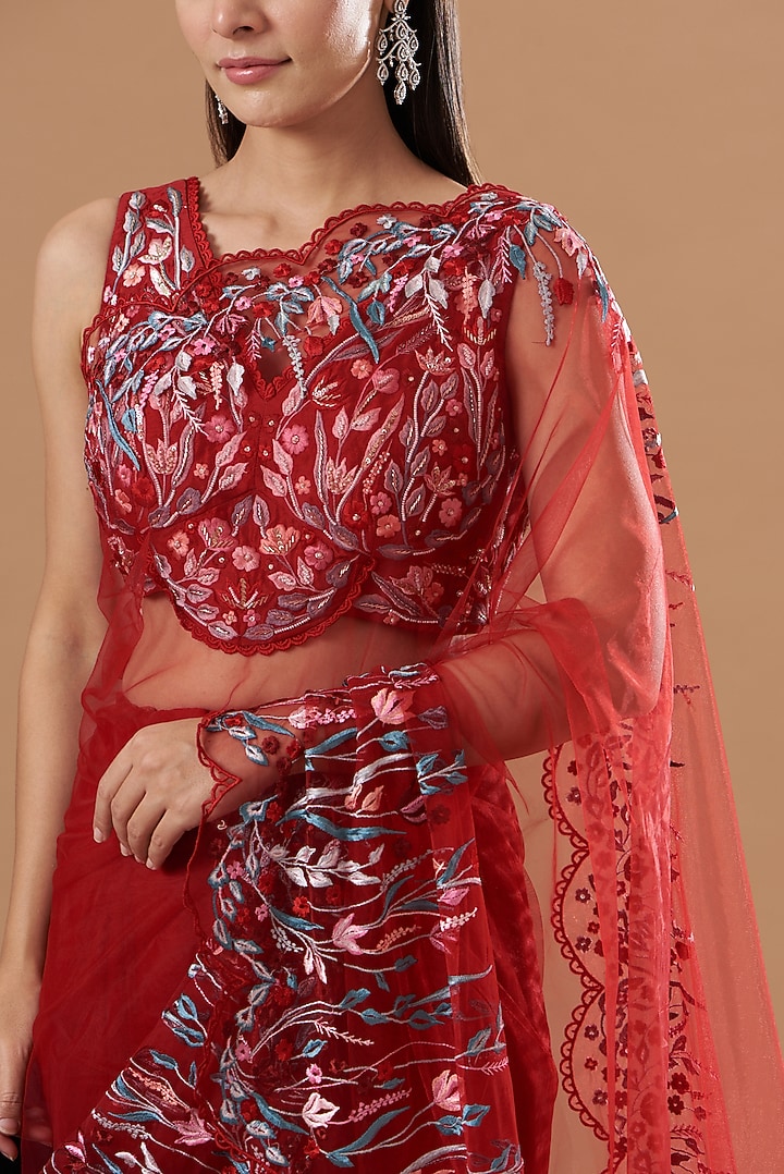 Red Tulle Resham Embroidered Wedding Saree Set by Vivek Patel at Pernia's Pop Up Shop