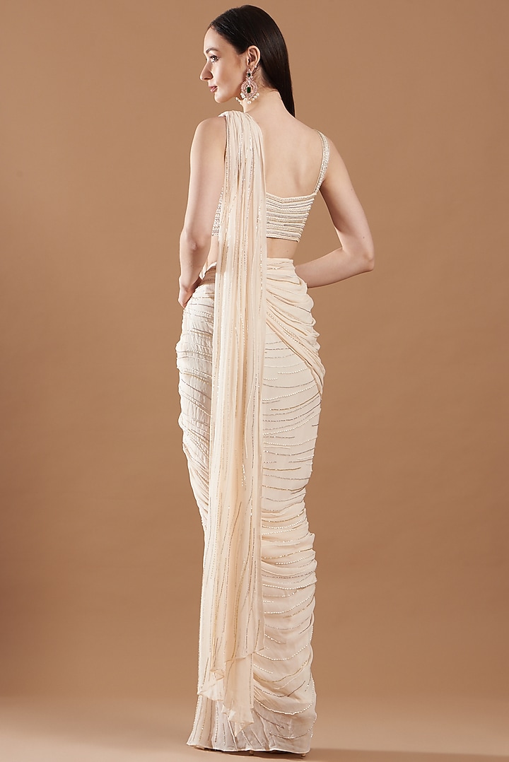 White Embellished Pre-Draped Wedding Saree Set by Vivek Patel at Pernia's Pop Up Shop