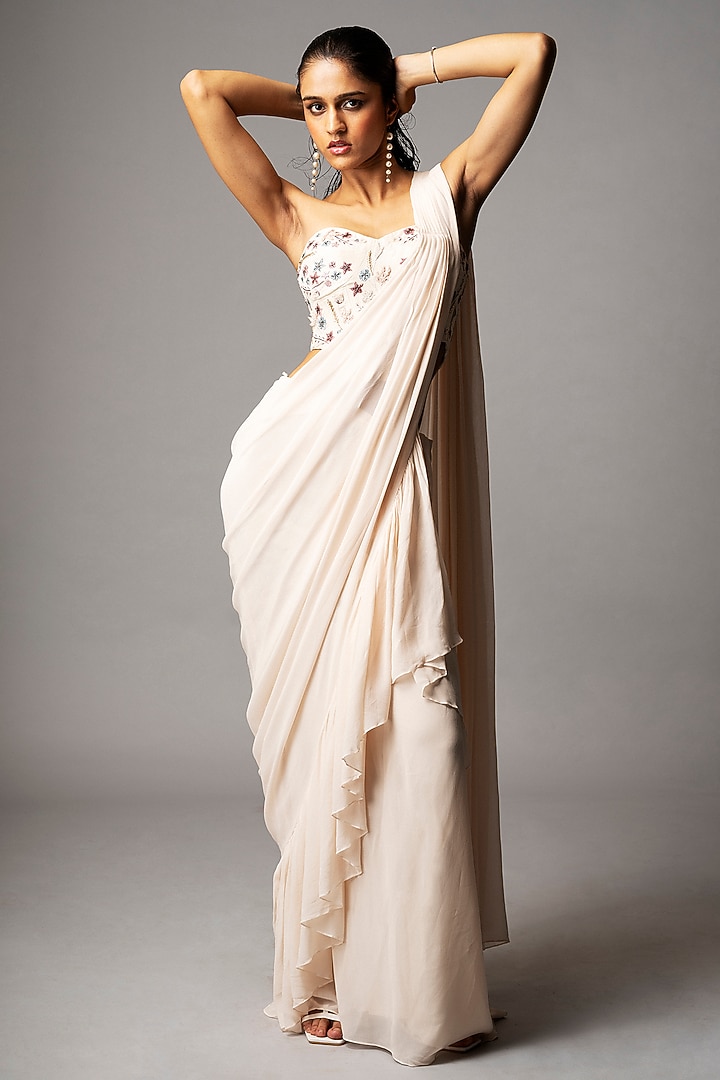 Ivory Dupion & Georgette Zari Embroidered Pre-Draped Wedding Saree Set by VIVEK PATEL at Pernia's Pop Up Shop