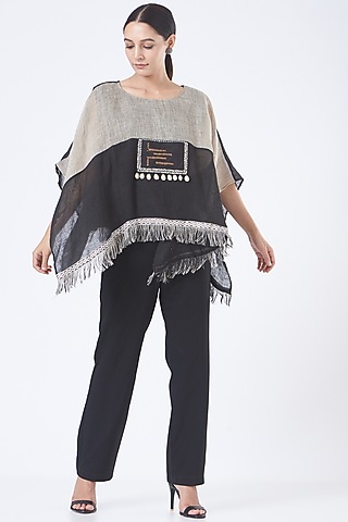 Black & Grey Linen Poncho Top by Vivir