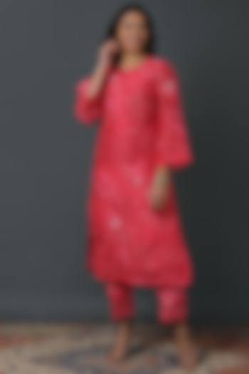 Fushia Pink Cotton Silk Hand Embroidered Kurta Set by VINNY KHURANA OFFICIAL at Pernia's Pop Up Shop