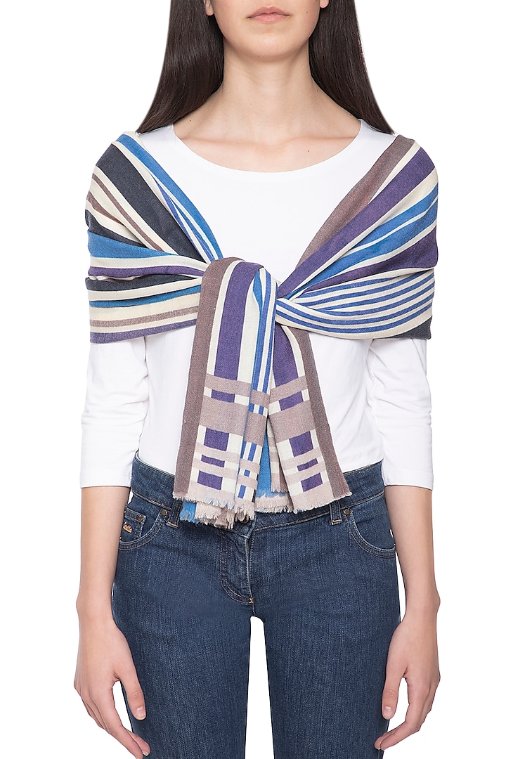 Blue printed stole by Vilasa
