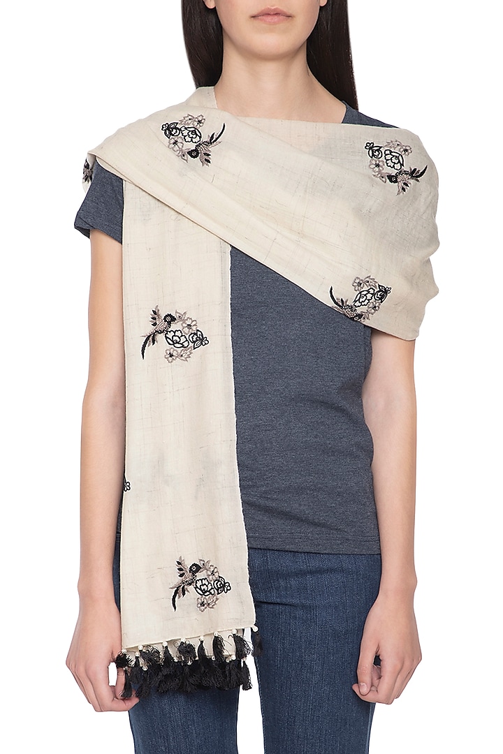 White embroidered hand woven stole by Vilasa