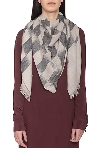 Black geometric hand woven stole by Vilasa