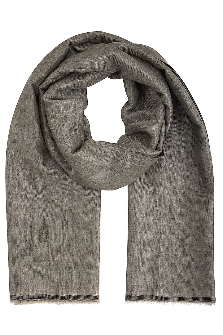 Black zari and solid tone reversible stole by Vilasa at Pernia's Pop Up Shop