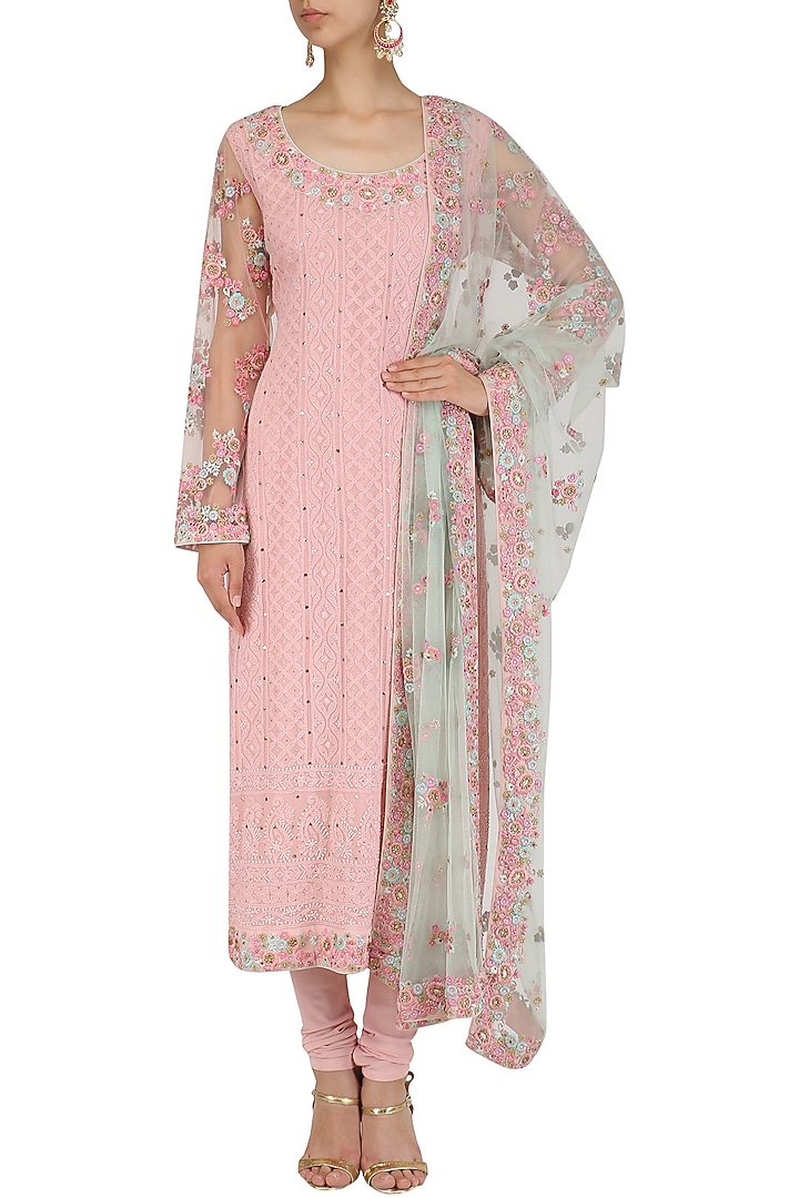 Pink floral embroidered and mukaish work kurta set available only at Pernia's Pop Up Shop.