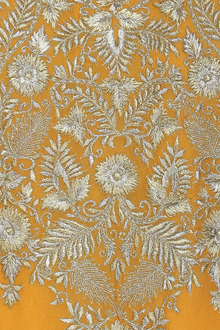 Peach and silver lurex floral embroidered kurta available only at Pernia's Pop Up Shop.