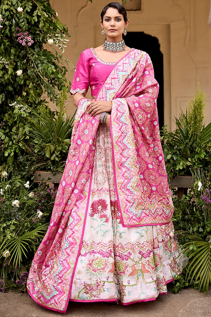 Pink & White Vasansi Silk Sequins Embroidered Wedding Lehenga Set by Vasansi Jaipur at Pernia's Pop Up Shop